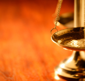 iStock_000003117893XSmall_scales